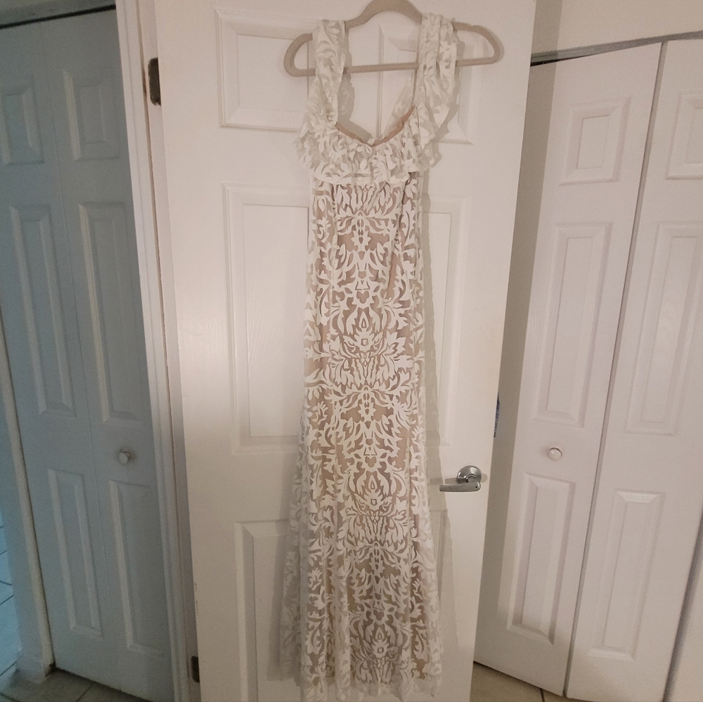 Cameo White Lace Dress